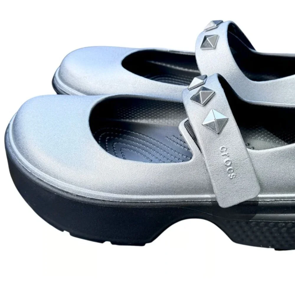 NEW Crocs Stomp Metallic Silver Studded Mary Jane Platform Clogs Size W11/M9